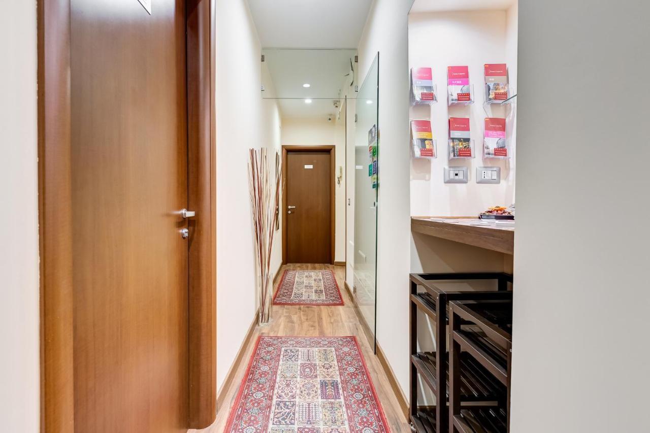 Lhr Coliseum B&B 罗马 外观 照片